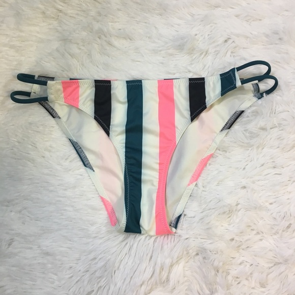 Solid & Striped Thea Bikini Bottom - Picture 2 of 3